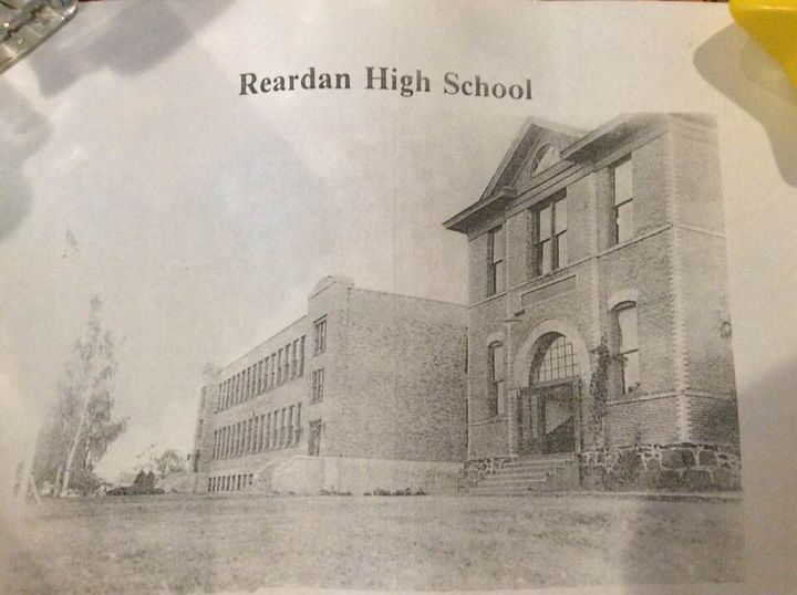 File:1930-fb-0053a-new-grade-school-and-high-school.jpg