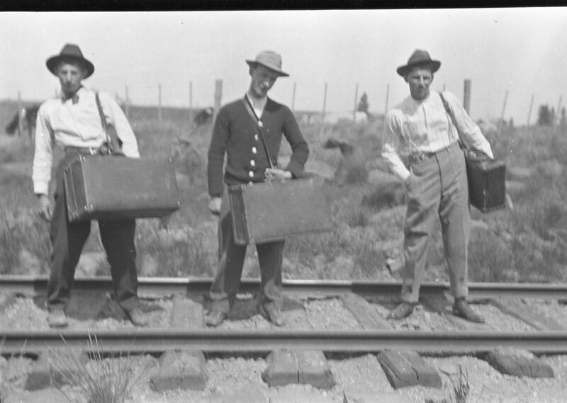 File:1905-1915-otto-0232-three-young-men-on-track-1600.jpg