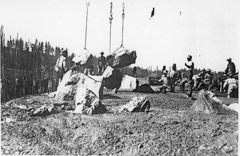 File:1913-09-12-llt-0042-rubble-concrete-rock-placement-1600.jpg