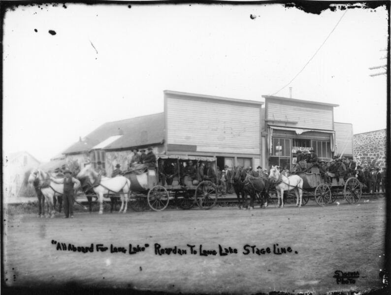 File:1910-cap-068-mccoy-drug-post-office-stage-station-north-of-community-hall-1600.jpg