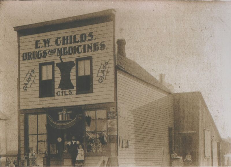 File:1898-rml-0104a-e-w-childs-drug-store-exterior.jpg