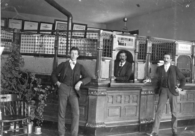 File:1910-1915-lchs-0030a-reardan-exchange-bank-lobby-1600.jpg