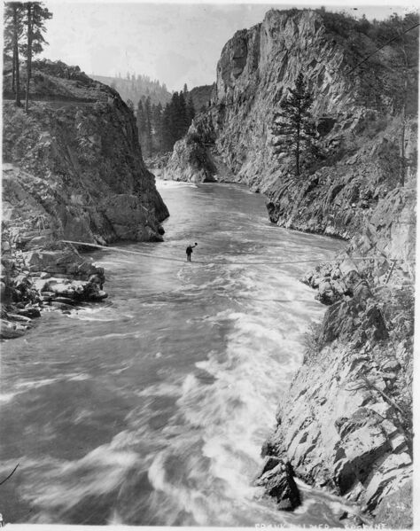 File:1910-1920-spl-0019-narrows-on-spokane-river-frank-palmer-1600.jpg