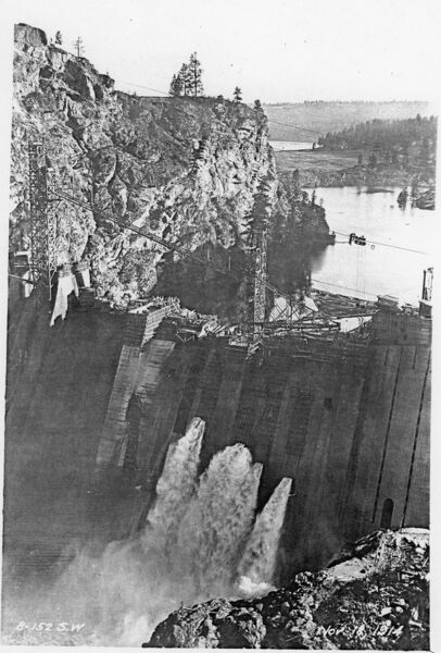 File:1914-11-18-llt-0117-north-flank-dam-1600.jpg