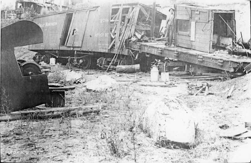 File:1914-09-17-llt-0111-train-wreck-1600.jpg