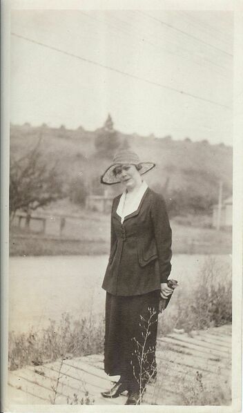 File:1900-1920-unk-0001-woman-on-boardwalk.jpg