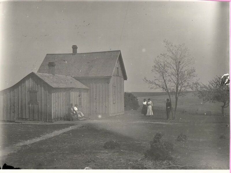 File:1880-1900-rml-0237-unknown-board-and-batton-homestead-1600.jpg